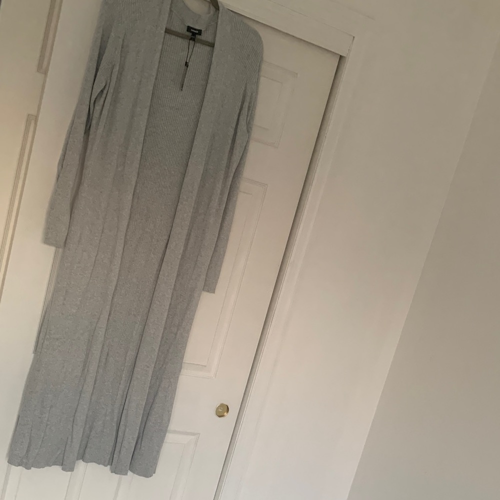 Express Light Gray Ribbed Open-Front Cardigan - Picture 2 of 3
